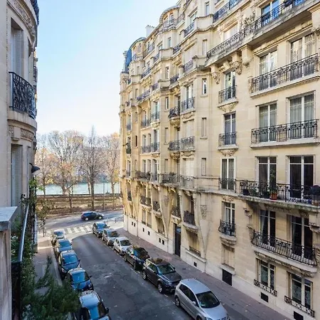 Cmg - Premium Tour Eiffel - 43